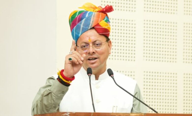 धामी सरकार का भ्रष्टाचार पर बड़ा प्रहार, देहरादून में उप शिक्षा अधिकारी रंगे हाथ गिरफ्तार धामी सरकार का भ्रष्टाचार पर बड़ा प्रहार, देहरादून में उप शिक्षा अधिकारी रंगे हाथ गिरफ्तार